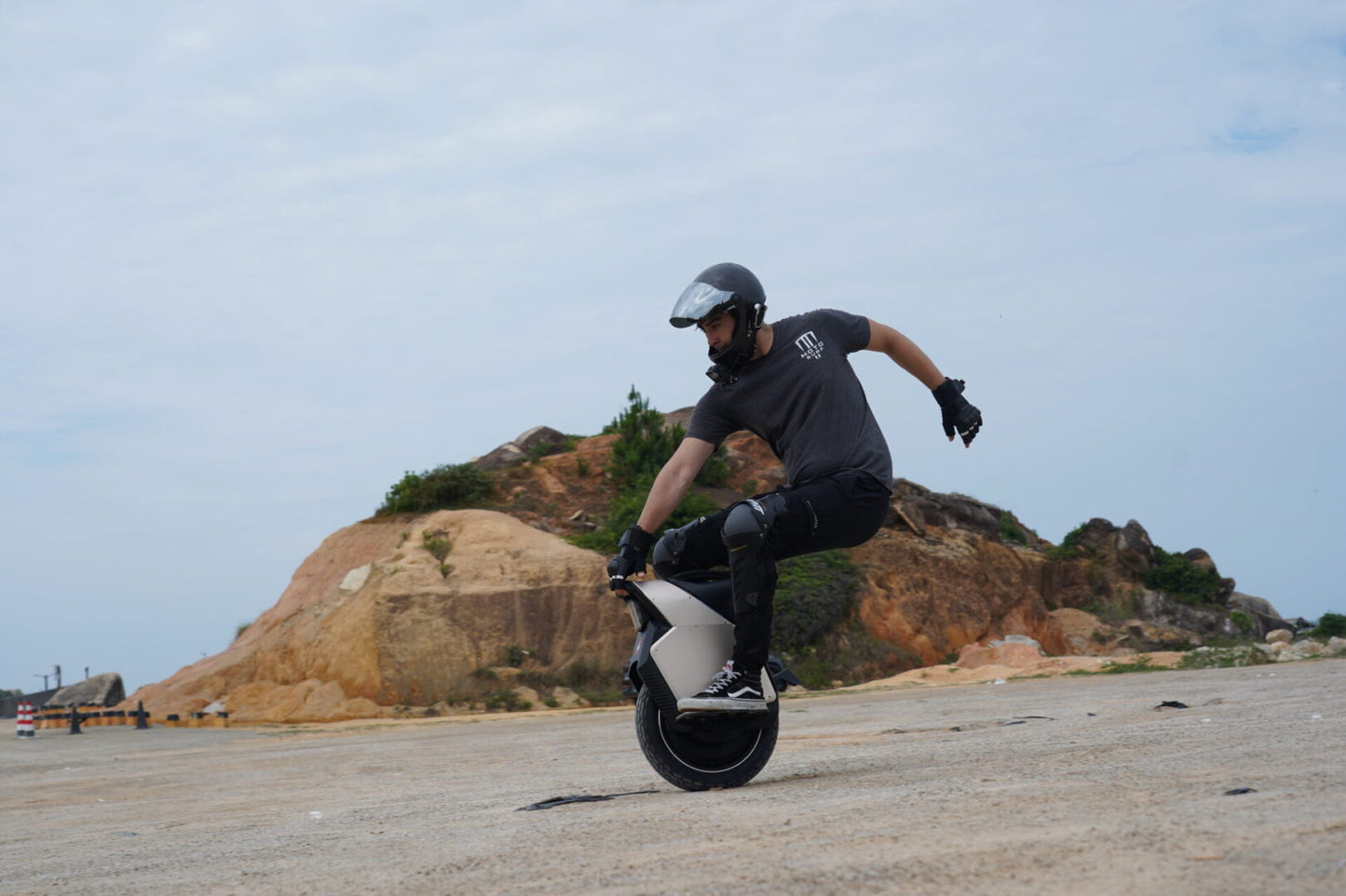 INMOTION V12S Electric Unicycle