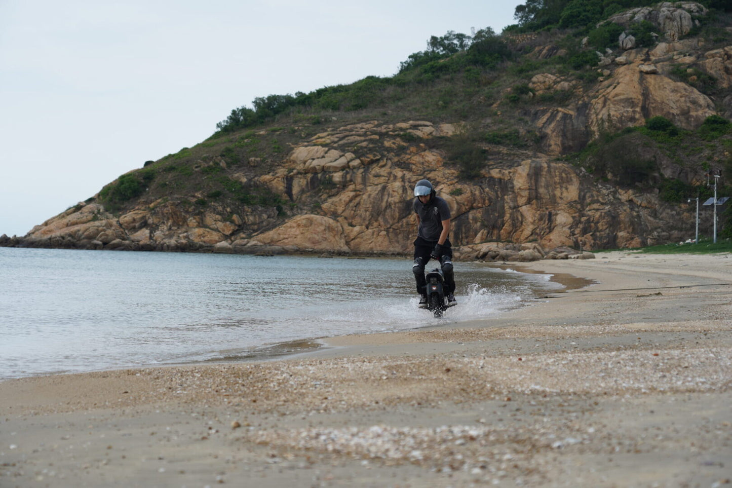 INMOTION V12S Electric Unicycle