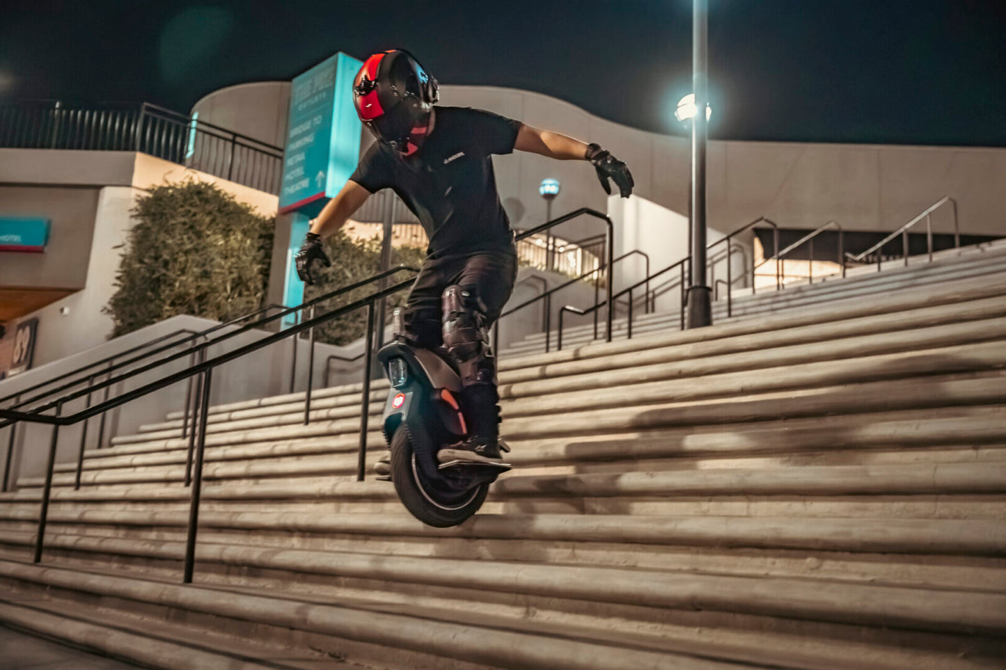 INMOTION V12S Electric Unicycle